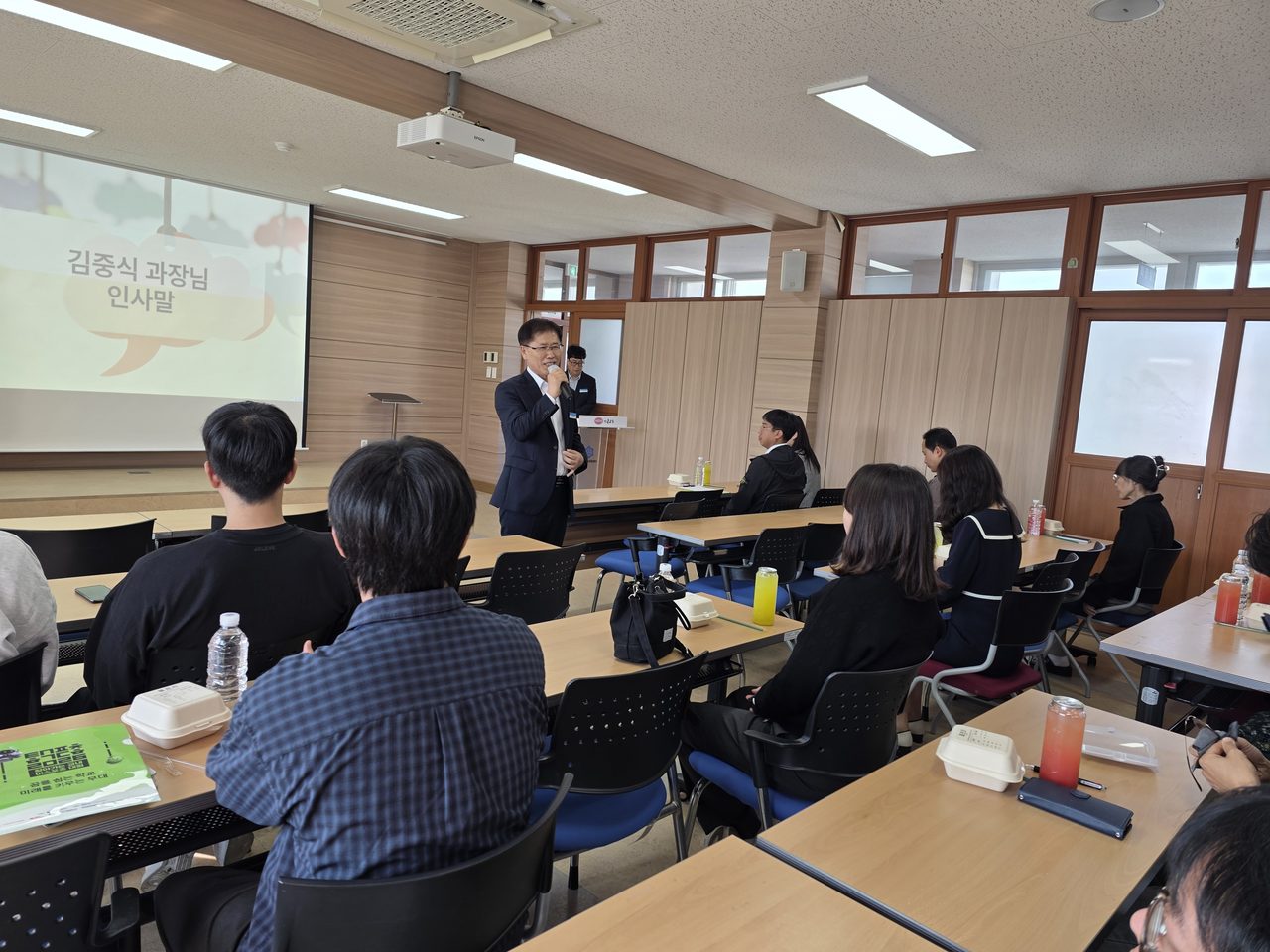 안동 학교폭력 책임교사들, 관계회복 생활교육 배웠다… 비폭력 대화·회복적 생활교육 사례 공유