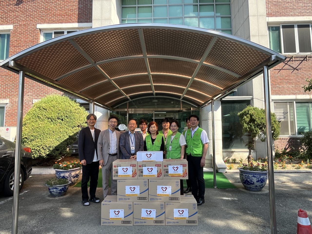 안동병원 나눔365봉사단, 추석 앞두고 복지시설 9곳에 송편 전달