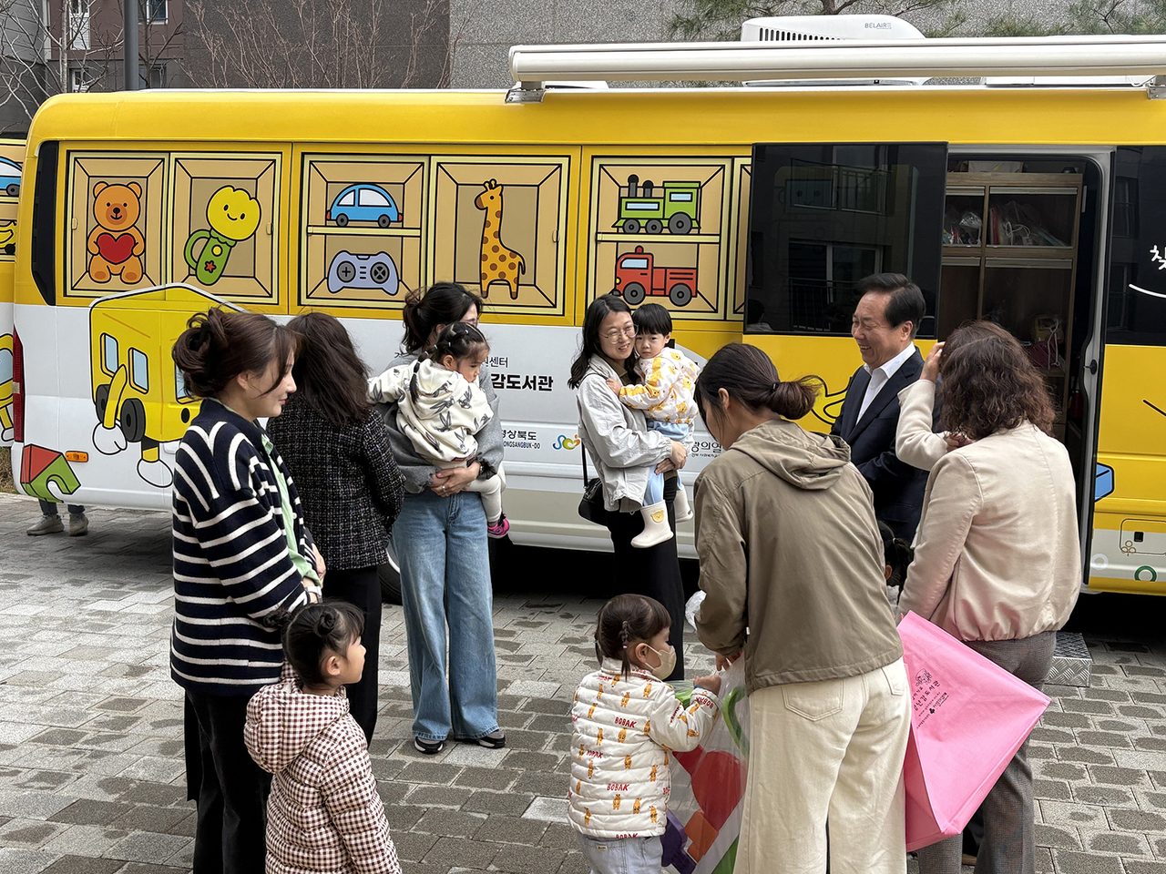 안동시, 찾아가는 장난감도서관 ‘누리빵빵’ 운영 현장 방문
