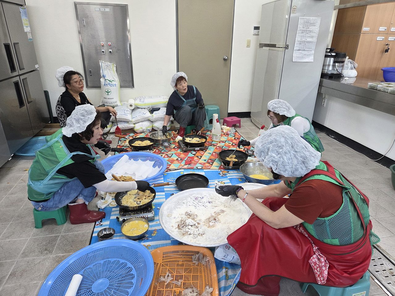 안동시 새마을지도자 용상동부녀회, 정성 가득 ‘사랑의 반찬나눔’ 실시